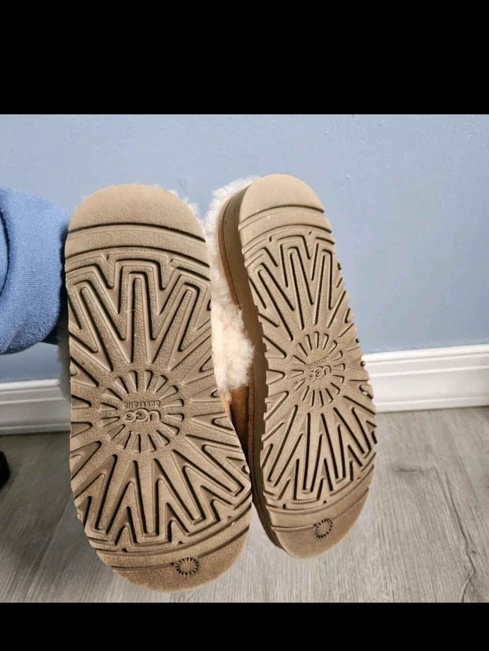 UGG Kids Cozy II Slipper Chestnut Suede Shearling Fur Mule 5236 Size 3 Kids US